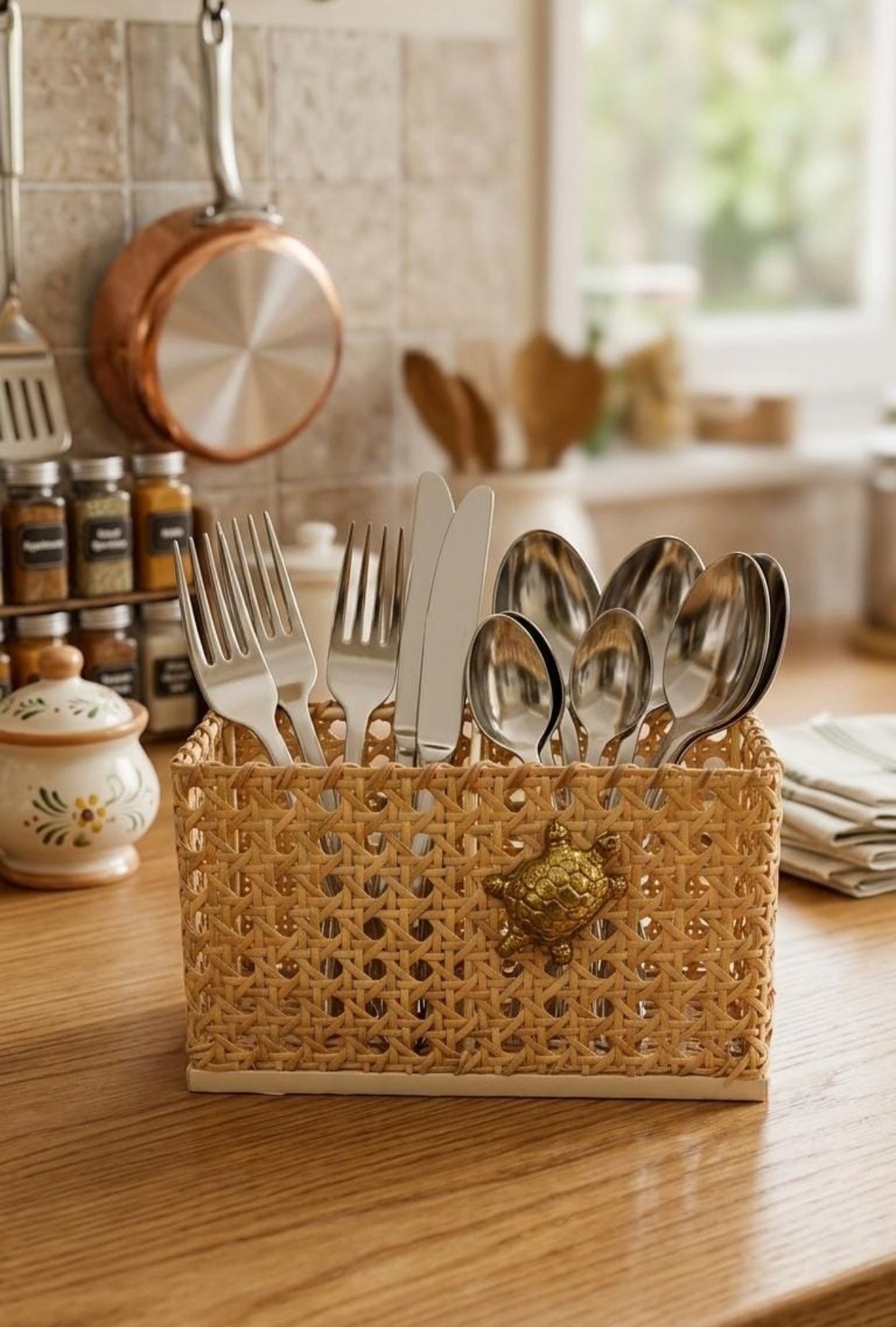 Turtle Jute Cutlery Holder