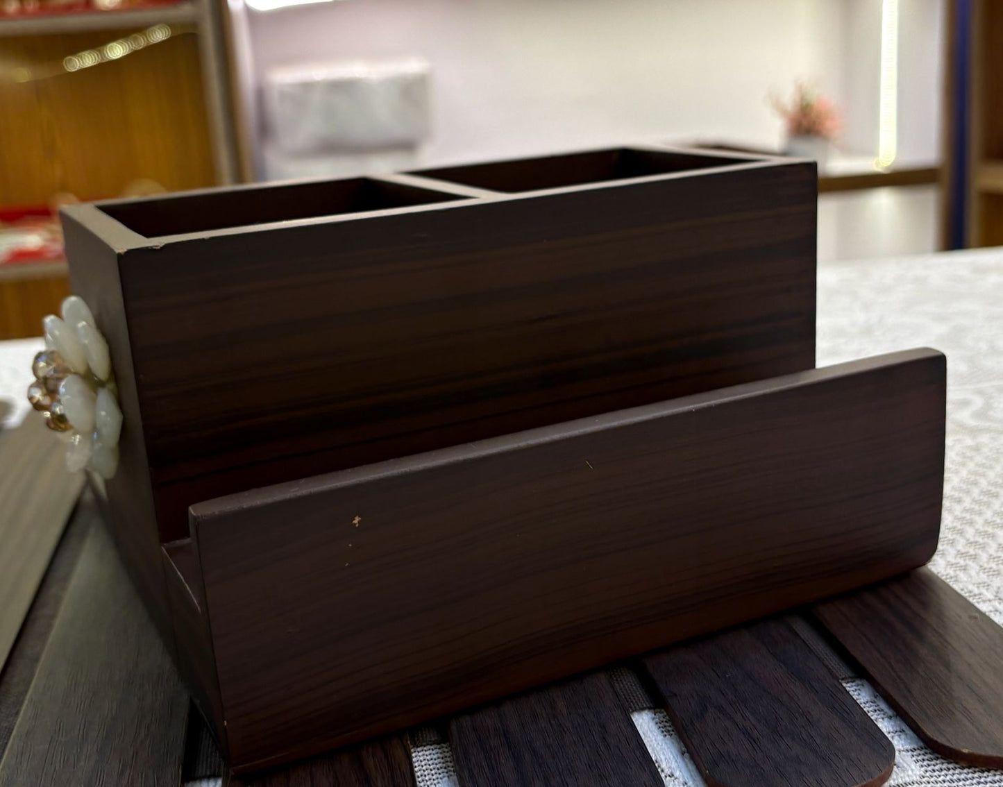 White Flowerr Salt Pepper Cutlery Holder - Image 2